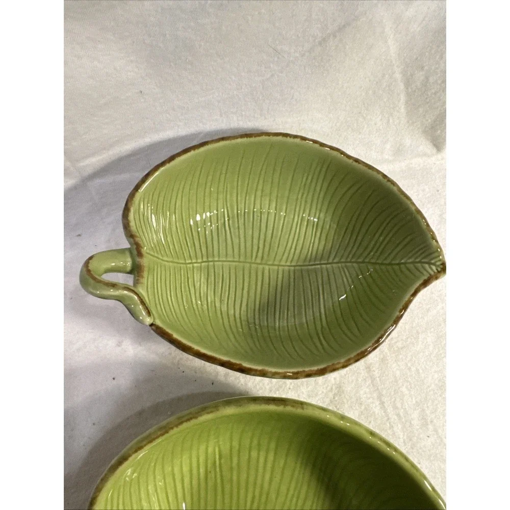 Set of 2 Pottery Barn Tropical Leaf Green 8